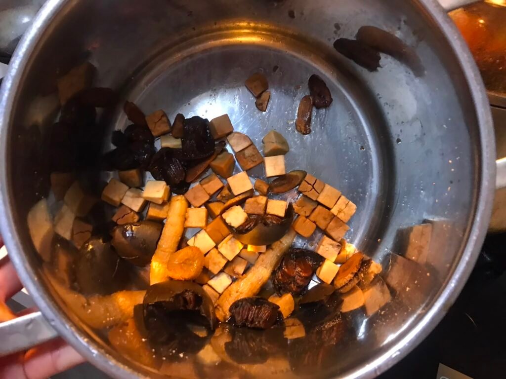 煲過後的羅漢果茶茶渣